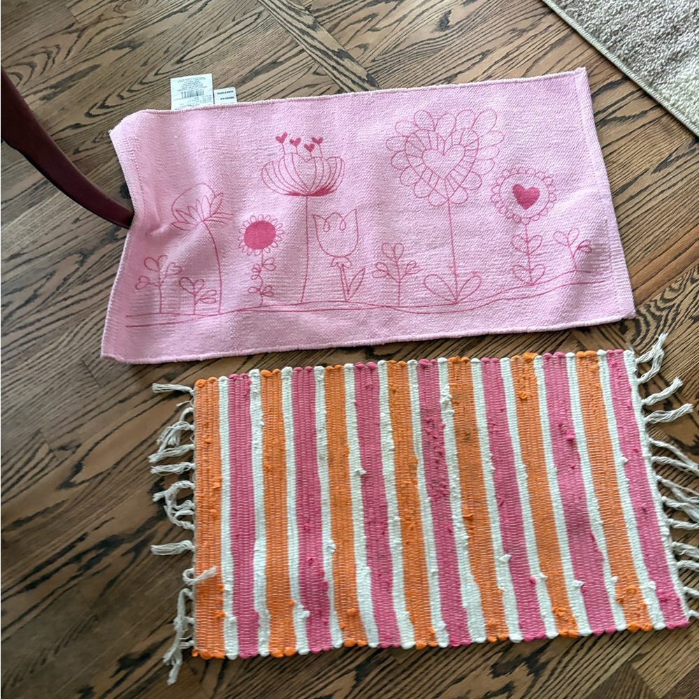 Kids Pink Floral Bath Rug - Soft Pink Shower Mat